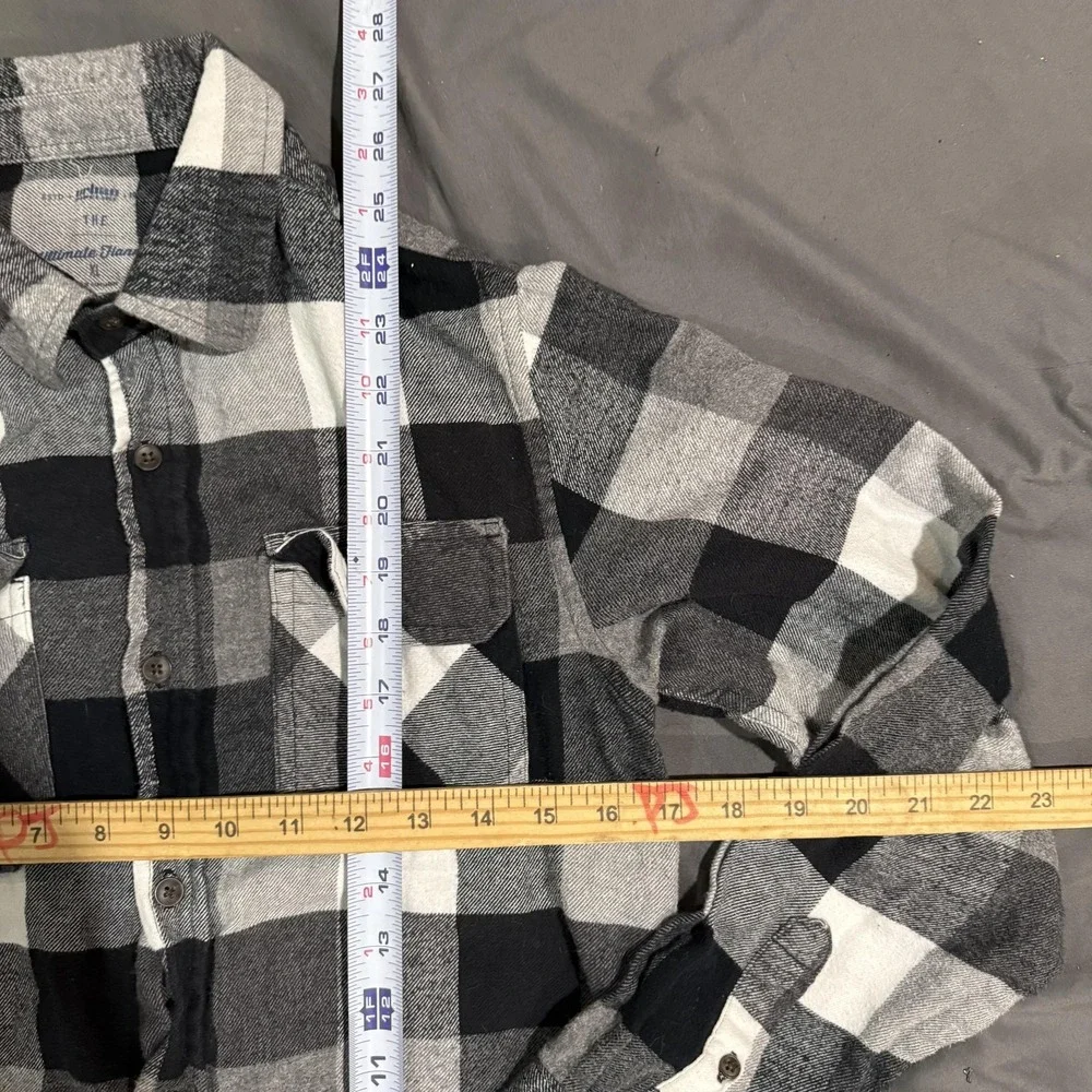 Urban Pipeline Shirt Mens L Black Plaid‎ Flannel Long Sleeve Button Up Casual
